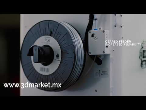 ULTIMAKER 2+