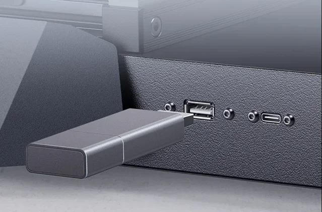 Impresión a través de una unidad USB CR-M4 de Creality es una impresora 3D industrial